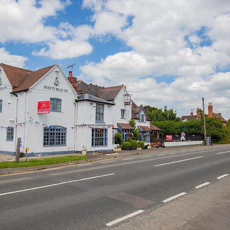 Queens Head Inn Evesham Buitenkant foto